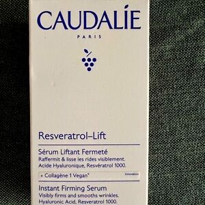 Caudalie 1 oz instant firming serum